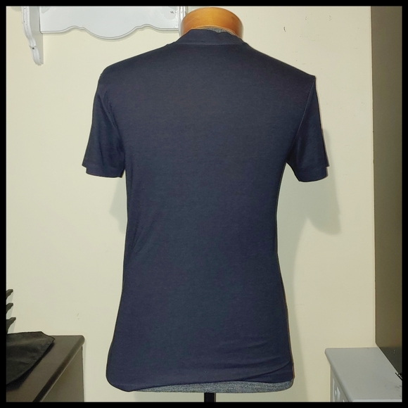 Marc Anthony Black T-shirt, small - Picture 2 of 4